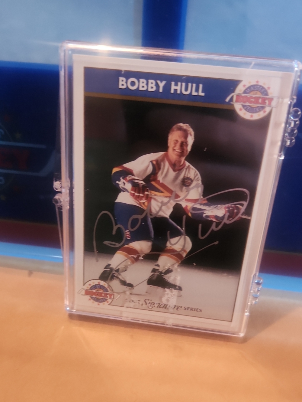 NHL Bobby Hull Autographed Card - White, Blue, Gold